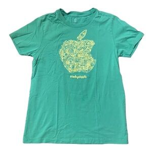 APPLE Green #todayatapple Tee, size L